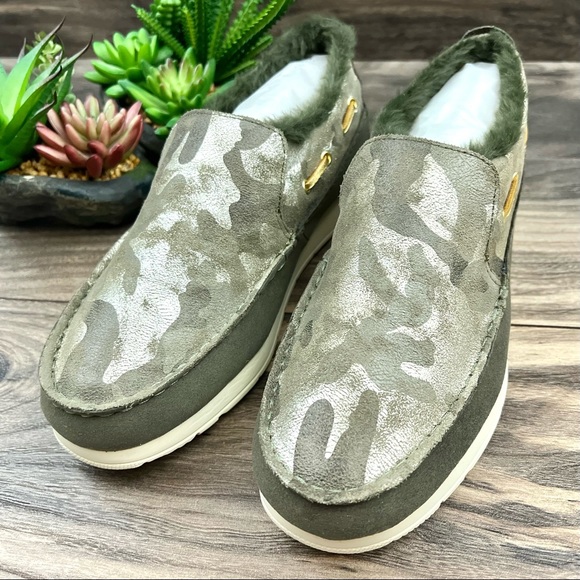 NEW Sperry Moc Sider Metallic Camo Indoor Outdoor Moc Sneaker Faux Fur 8M 39 - Picture 3 of 11